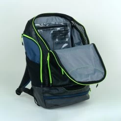 Swimming Backpack 27 Litres 900 12 Swimming Backpack 27 Litres 900 -Pro Swim Shop k69d119fc374d910c5ca7aeaa914454b2