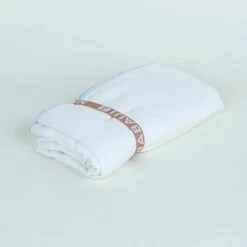 Microfibre Towel Ultra Lightweight Size XL 110 X 175 Cm White -Pro Swim Shop k804bea3ddfb43cbefc836bc089798d2f