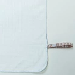 Microfibre Towel Ultra Lightweight Size XL 110 X 175 Cm White -Pro Swim Shop ka35c5e1055e6006abee3078f0252d696